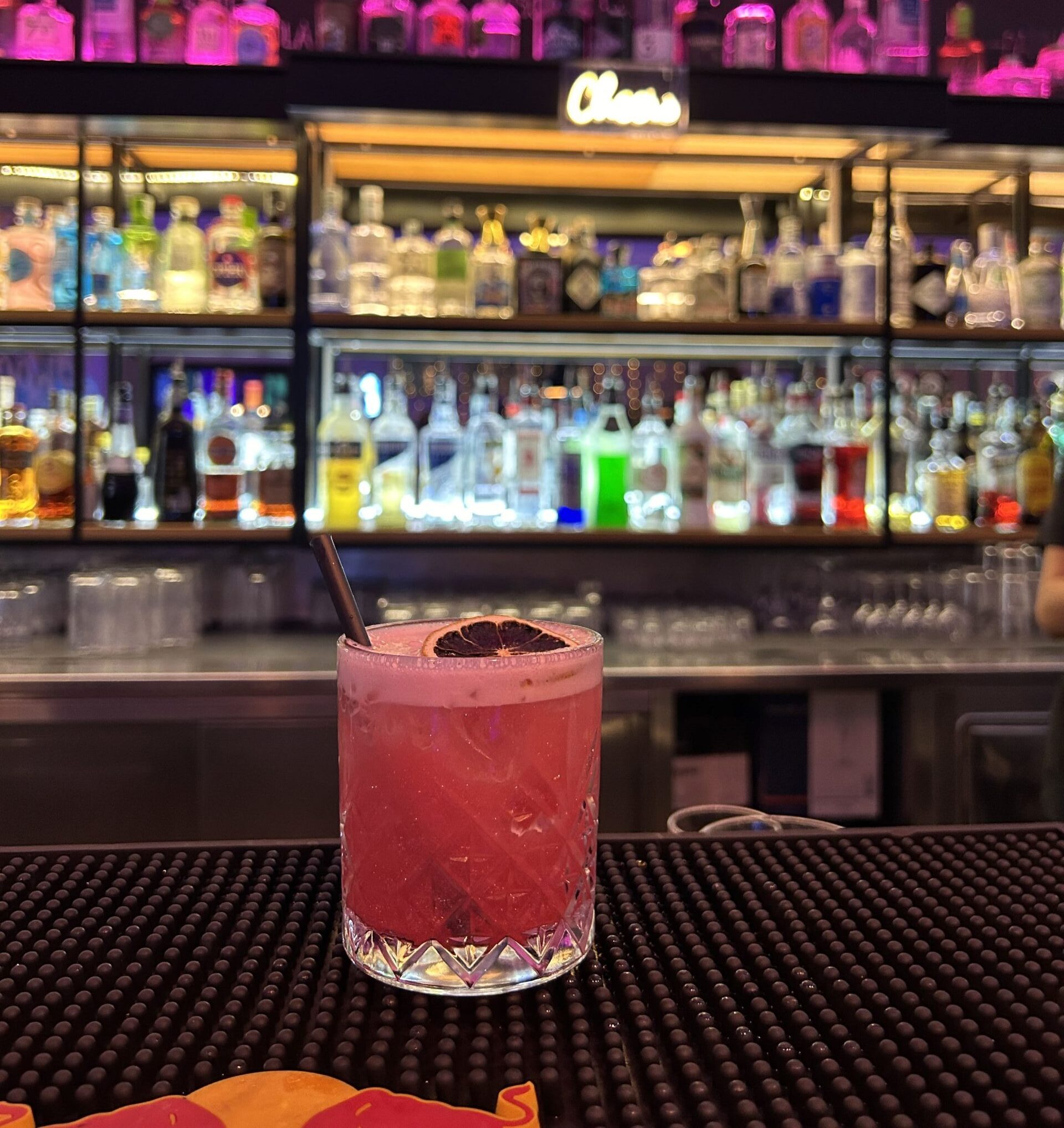 Drink e cocktail di Cheers Industry Pub